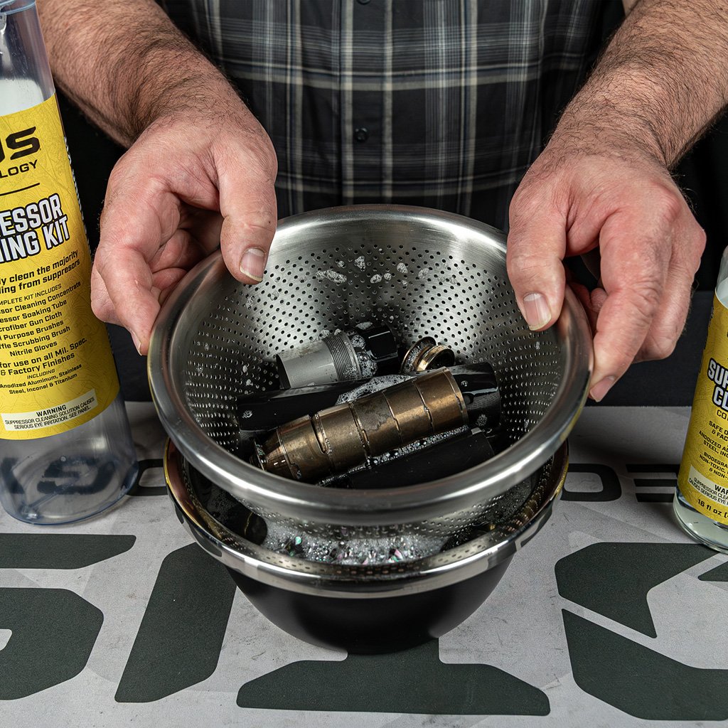 Otis Suppressor Cleaning Fluid 16oz - Image 3